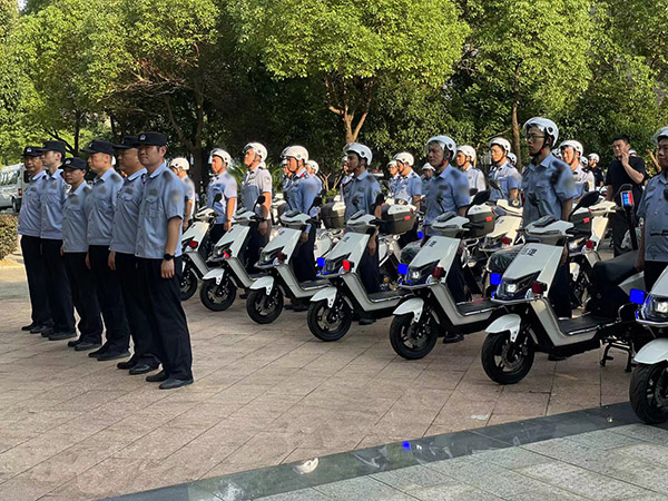 二轮电动巡逻车